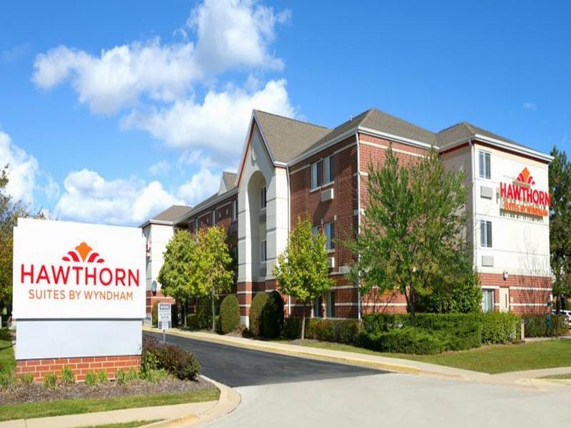 Mainstay Suites Northbrook ホイーリング エクステリア 写真