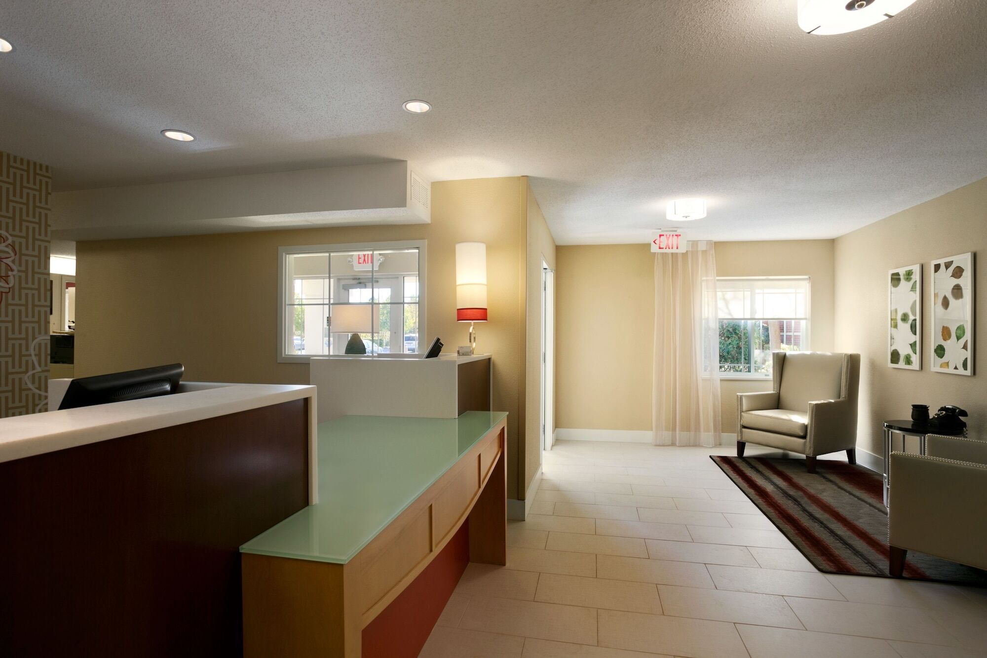 Mainstay Suites Northbrook ホイーリング エクステリア 写真