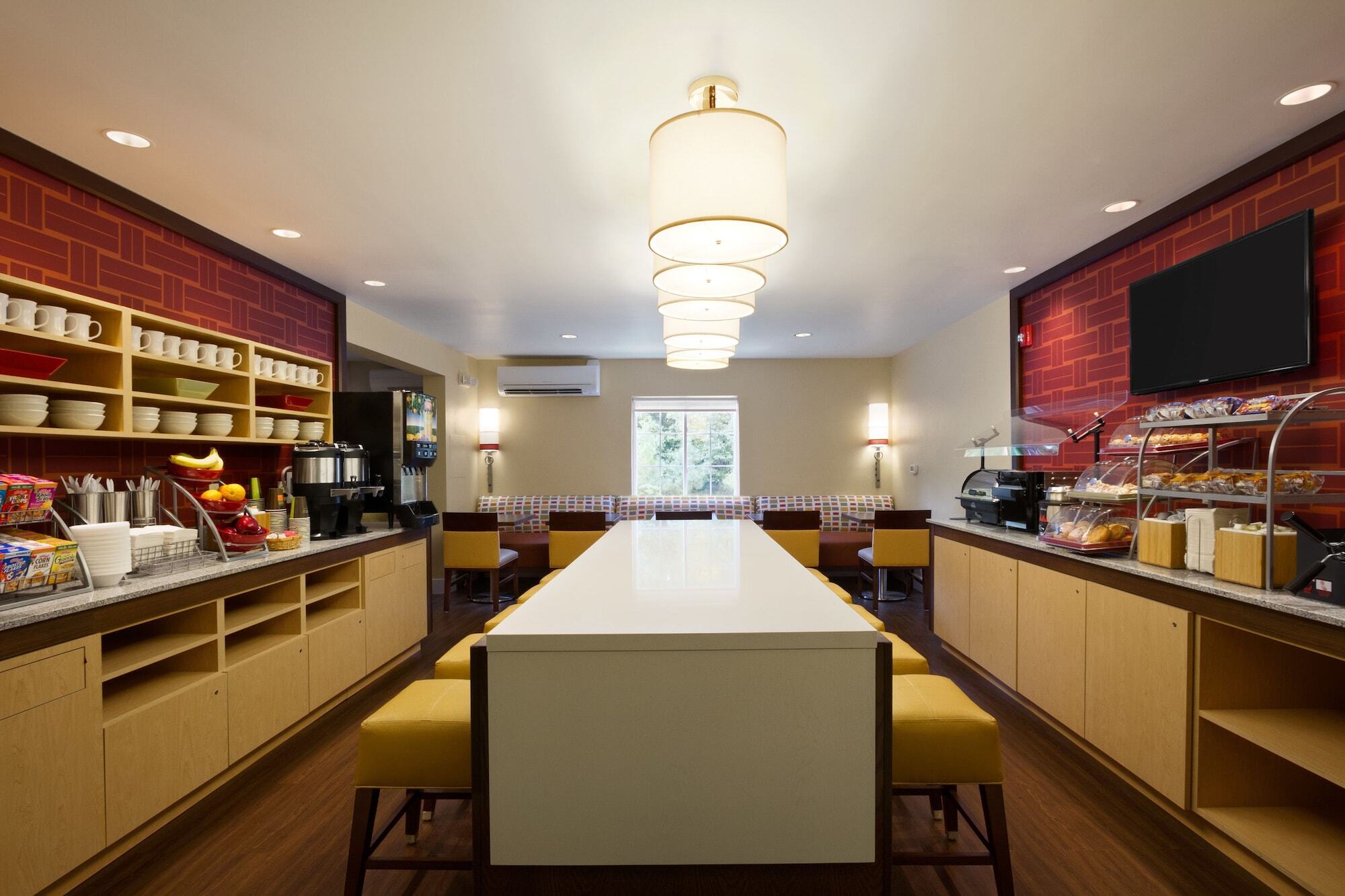 Mainstay Suites Northbrook ホイーリング エクステリア 写真